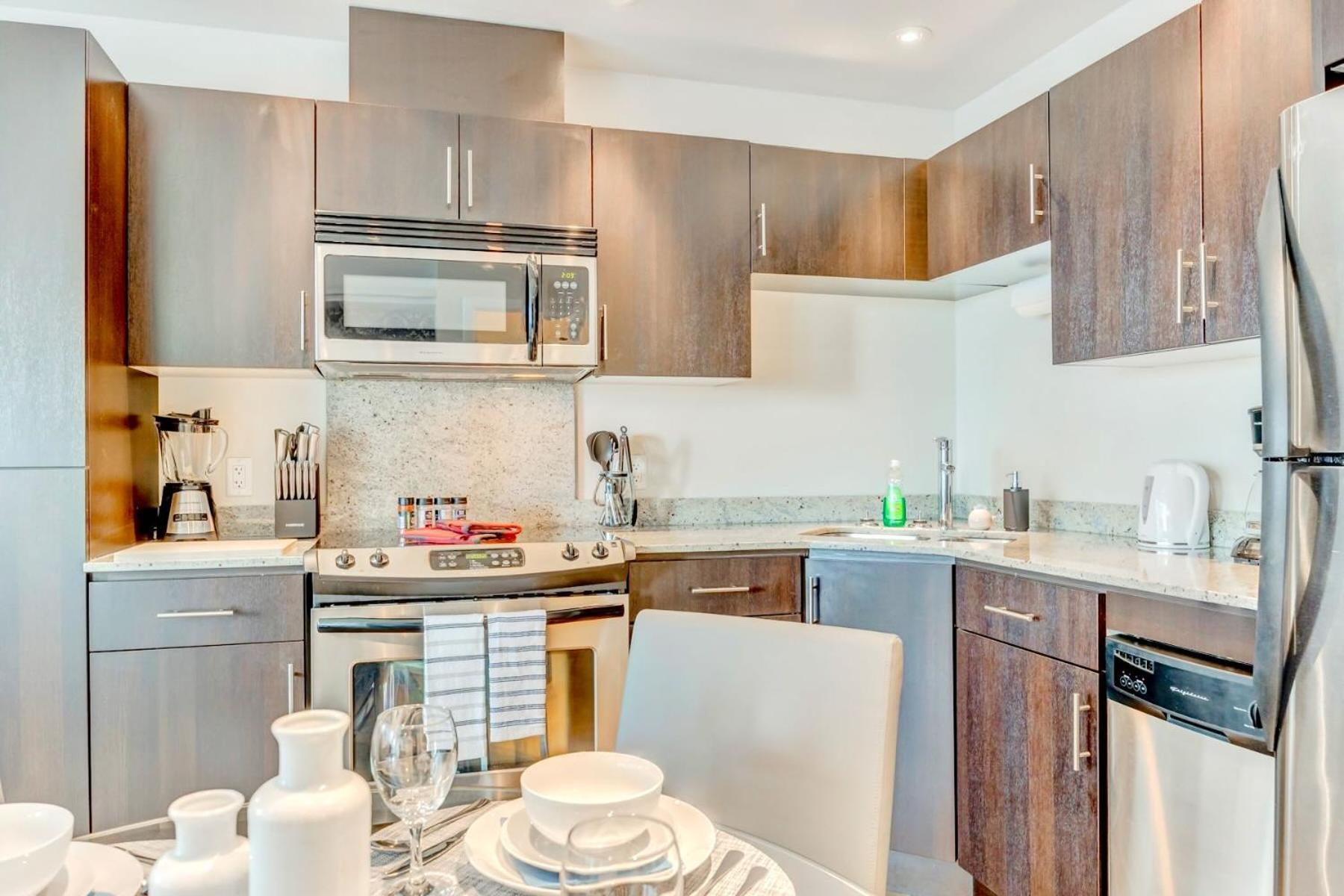 Luxury 2Br Condo - King Bed - Stunning City Views Calgary Luaran gambar