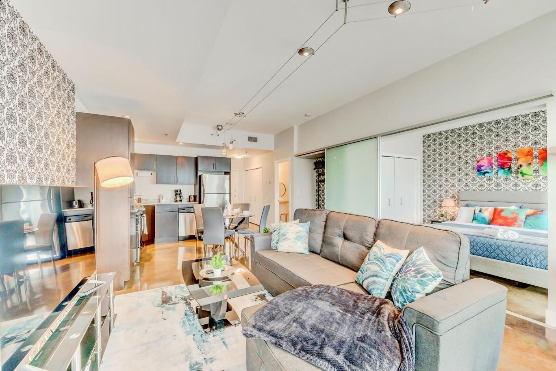 Luxury 2Br Condo - King Bed - Stunning City Views Calgary Luaran gambar